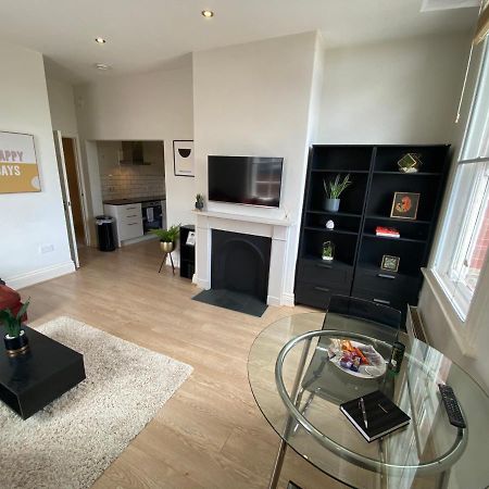 Modern Flat In Leeds City Centre, Great For Business And Pleasure Exterior photo