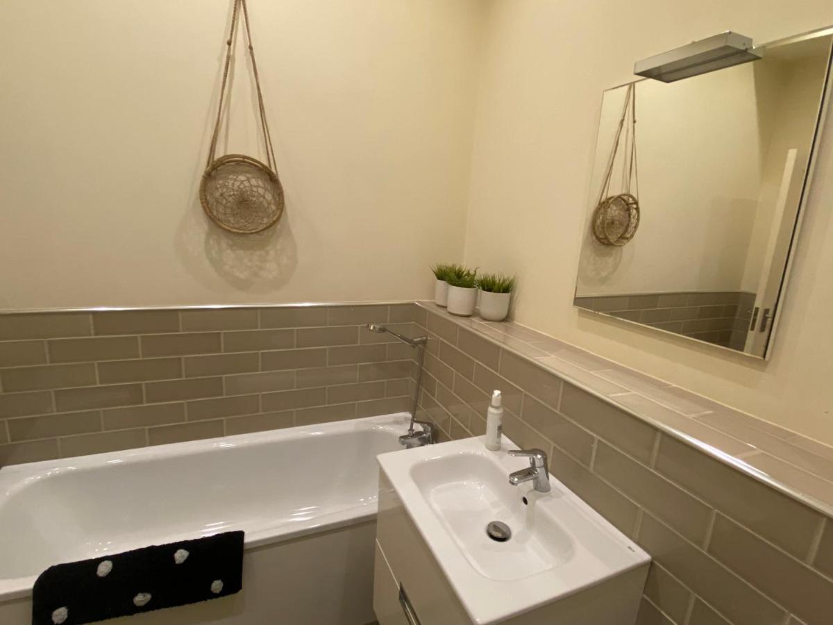 Modern Flat In Leeds City Centre, Great For Business And Pleasure Exterior photo
